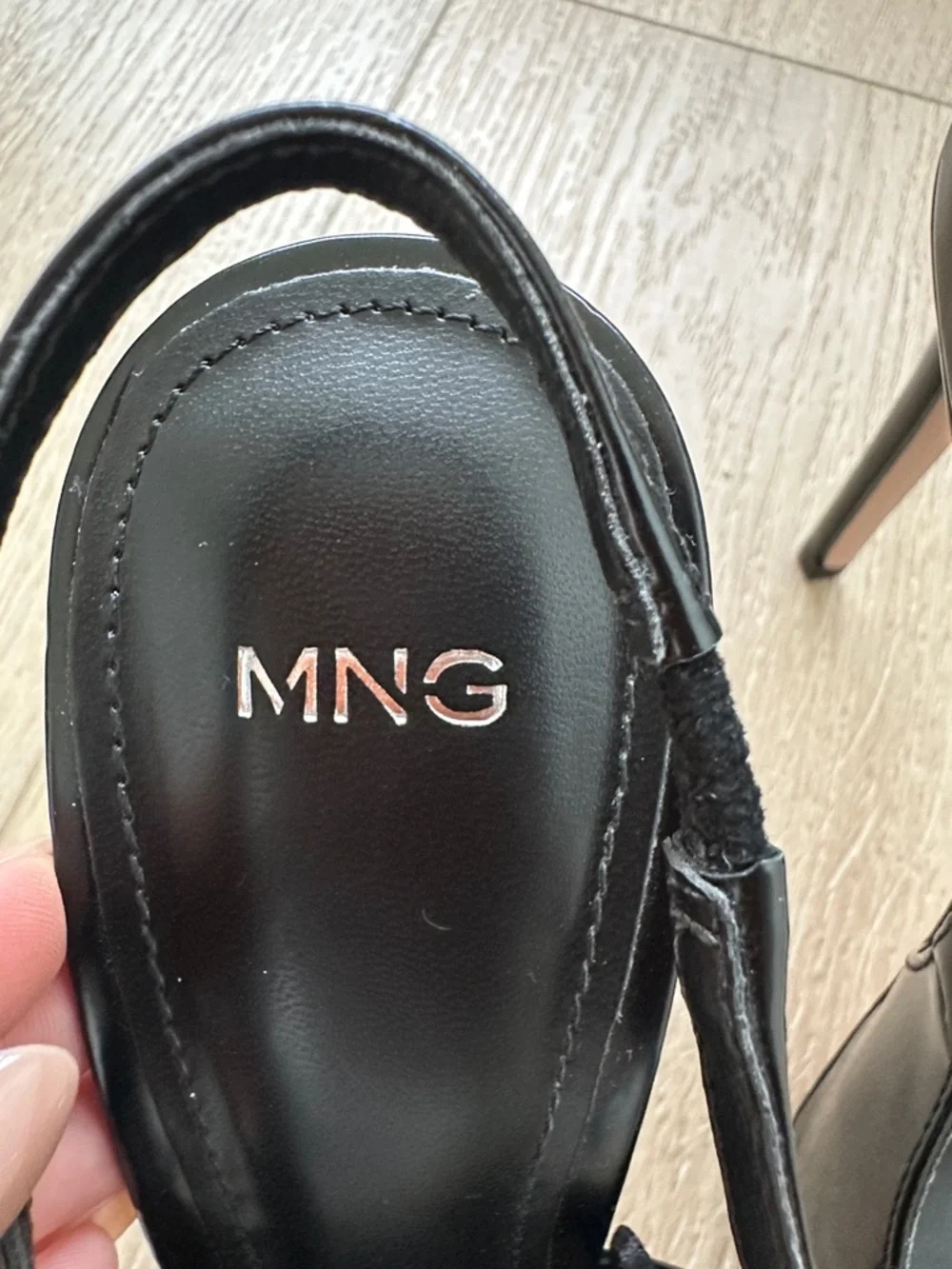 Mango MNG Black Slingback Heels - Picture 2 of 10